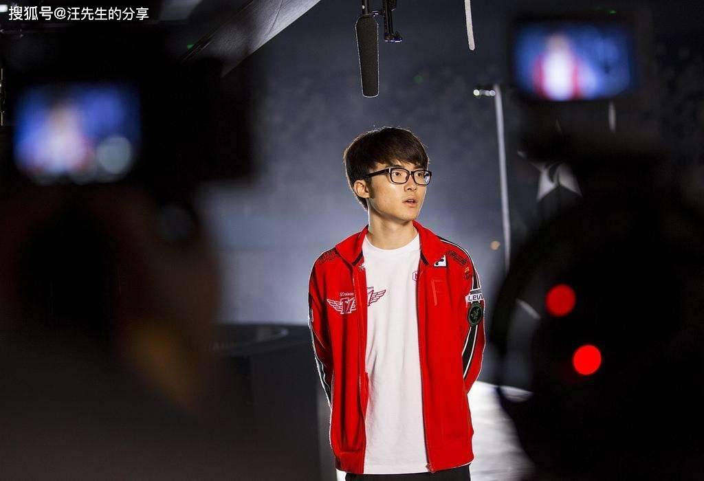 新网时隔8年，PUBG隐藏真相曝光，蔡徐坤化身特工带你揭秘