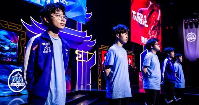 幽默！LNG教练：尤其是打FPX那一场，打弱队应该是我们较好取胜的